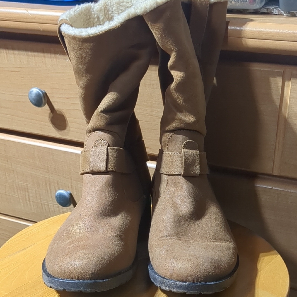 Bass Faux Suede Boots with Fur Lining